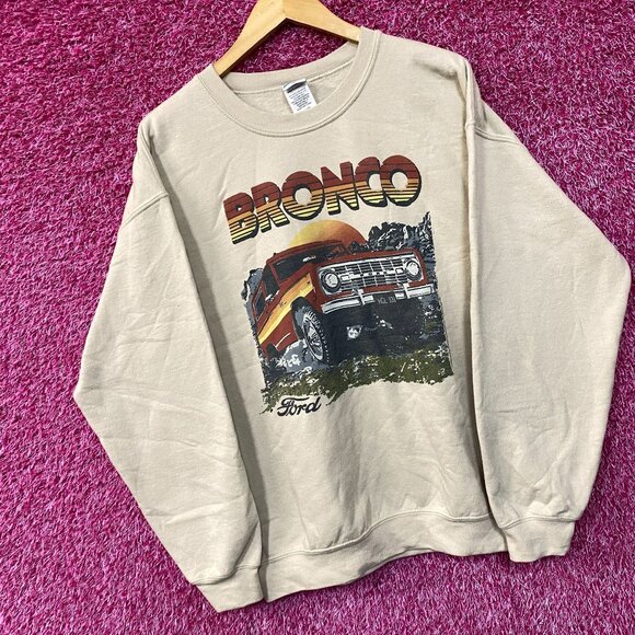 Ford Bronco Mountain Range crewneck size Medium - Picture 3 of 4